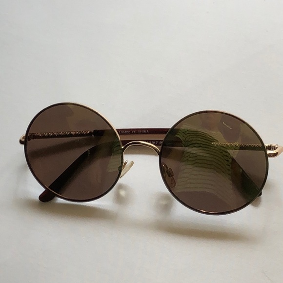 Retro Gold Metal Round Mirrored Sunglasses - Picture 3 of 10